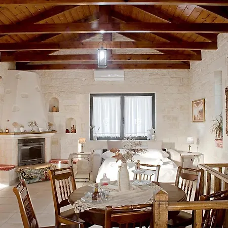 Artemisia Villa *